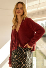 Load image into Gallery viewer, Dovere Sweater - Merlot