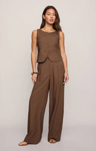 Load image into Gallery viewer, Roman Linen Vest- Palo Santo