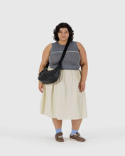 Load image into Gallery viewer, Baggu Medium Recycled Leather Crescent Bag- Black