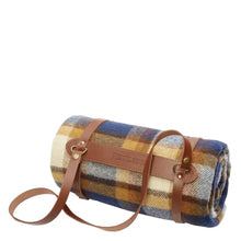 Load image into Gallery viewer, Pendleton Motor Robe with Carrier - Steens Mountain