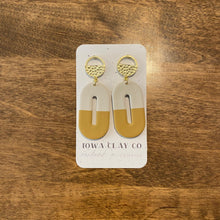 Load image into Gallery viewer, The Olivia Earring
