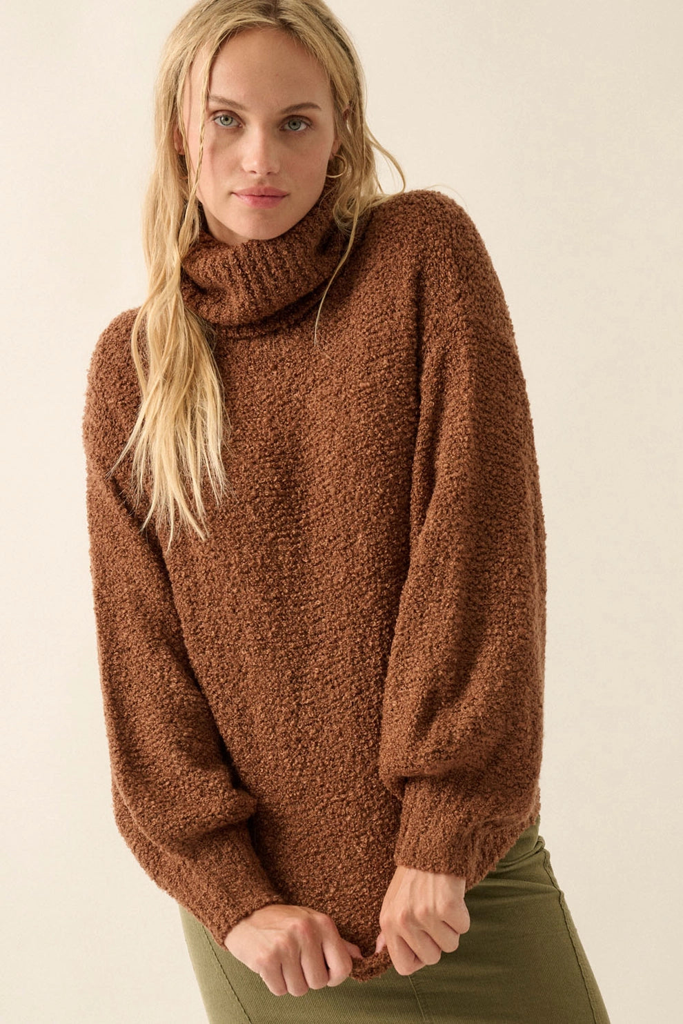 Solid Turtle Neck Long Sleeve Loose Knit Sweater- Brown