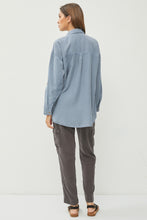 Load image into Gallery viewer, SOFT-WASHED TENCEL OVERSIZED SHIRT - Slate Blue

