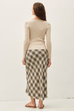 Load image into Gallery viewer, Brown Irish Plaid Midi Length Skirt
