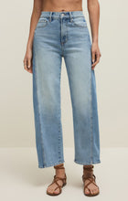 Load image into Gallery viewer, Luna High Rise Crop Bowed Denim
