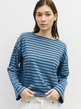 Load image into Gallery viewer, Moore Striped Long Sleeve Blue + Navy
