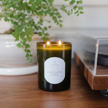 Load image into Gallery viewer, Linnea Candles - Crushed Mint - 2 wick
