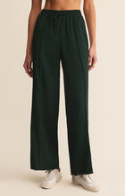 Load image into Gallery viewer, Saunder Track Pant - Garland Green
