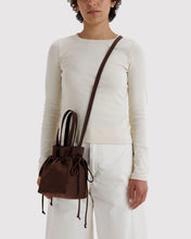 Load image into Gallery viewer, Baggu Nylon Drawstring Bag- Coffee
