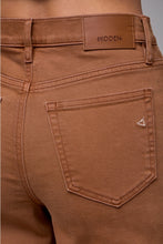 Load image into Gallery viewer, Logan 31&quot; - Stretch High Rise Relaxed Dad Jean
