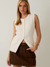 Load image into Gallery viewer, Button Down Vest- White
