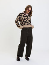 Load image into Gallery viewer, Villa Drawstring Barrel Pant- Fern
