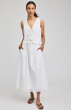 Load image into Gallery viewer, Rhea Top - White
