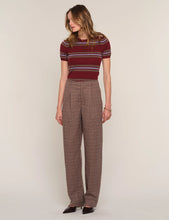 Load image into Gallery viewer, Brenna Top - Merlot
