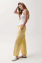 Load image into Gallery viewer, Theo Poplin Pant- Light Tumeric
