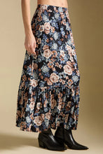 Load image into Gallery viewer, Maud Midi Skirt
