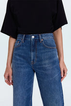 Load image into Gallery viewer, Wes High Rise Barrel - Premiere
