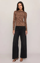 Load image into Gallery viewer, Onyx Snake Top- Cocoa Bean
