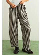 Load image into Gallery viewer, Black Gingham Elastic Waist Pant
