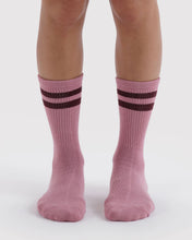 Load image into Gallery viewer, Baggu Wild Plum Stripe Ribbed Sock
