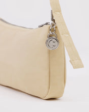 Load image into Gallery viewer, Baggu Nylon Pochette- Custard

