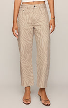 Load image into Gallery viewer, The Off Duty Bowed Ankle- Zebra Soapstone
