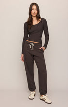 Load image into Gallery viewer, Uptown Classic Fleece Jogger Cocoa Bean
