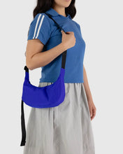 Load image into Gallery viewer, Baggu Small Nylon Crescent Bag- Lapis
