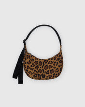 Load image into Gallery viewer, Baggu Small Nylon Crescent Bag- Leopard
