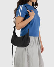 Load image into Gallery viewer, Baggu Small Nylon Crescent Bag- Black
