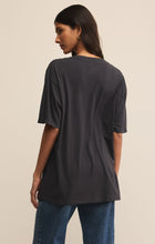 Load image into Gallery viewer, Big Apple City Tee - Black Sand

