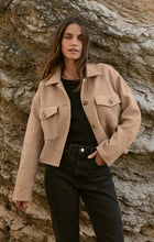 Load image into Gallery viewer, Oxford Jacket- Classic Camel
